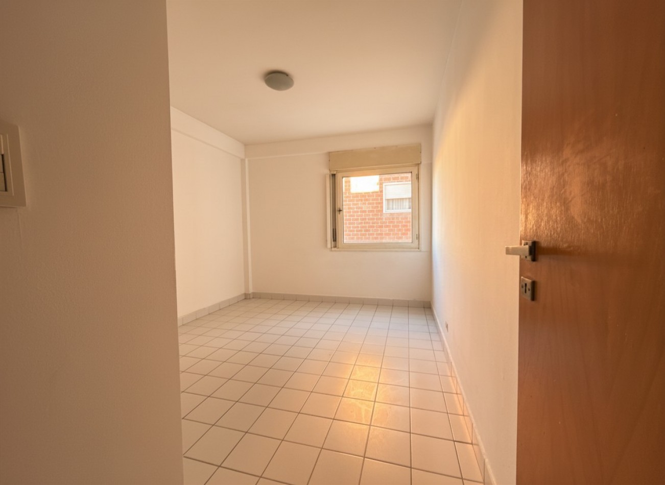 Venta Departamento 2 dormitorios 1 baño centro en Neuquen