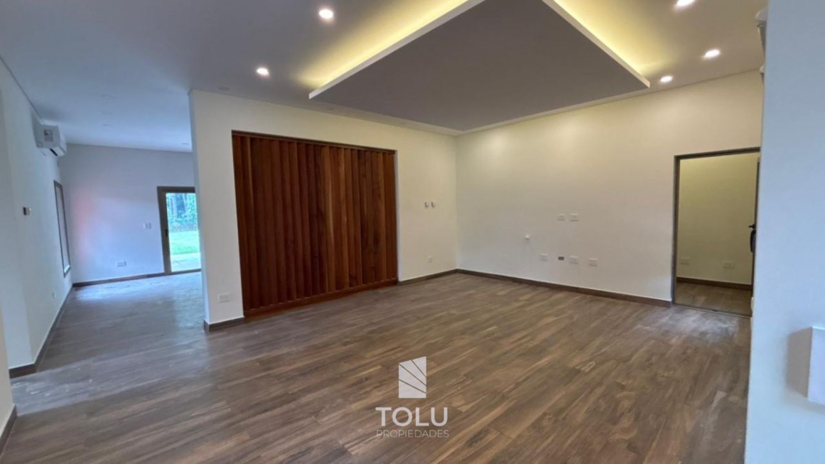 Casa 7 ambientes, laguna Blanca 