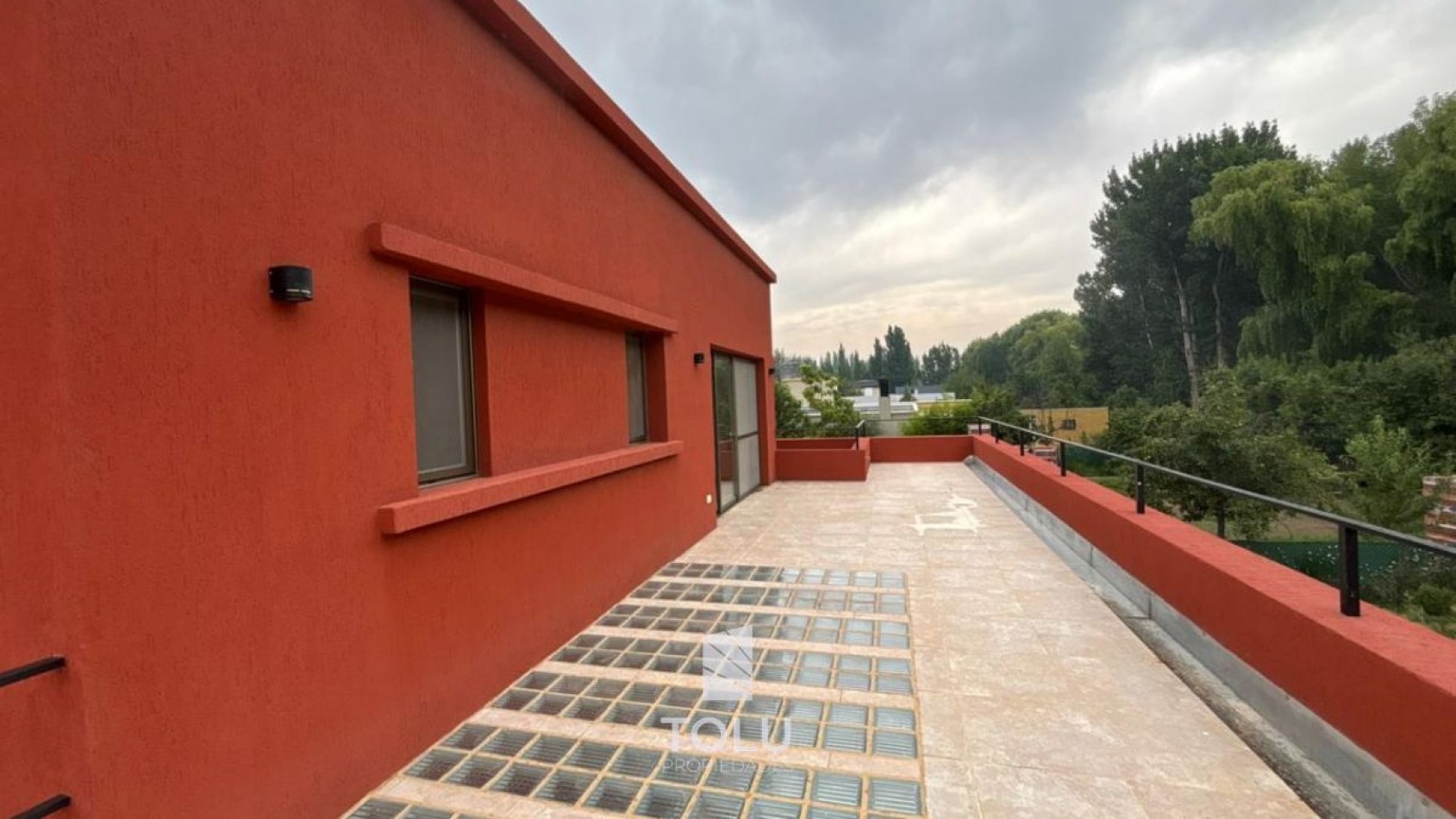 Casa 7 ambientes, laguna Blanca 