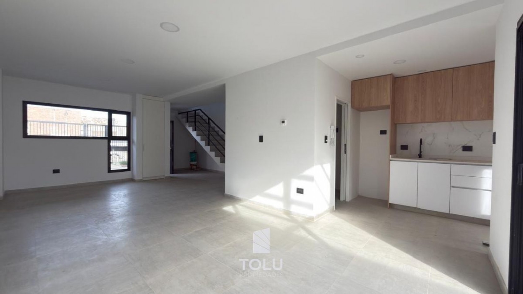 Duplex tierra mansa a estrenar, 5 ambientes 
