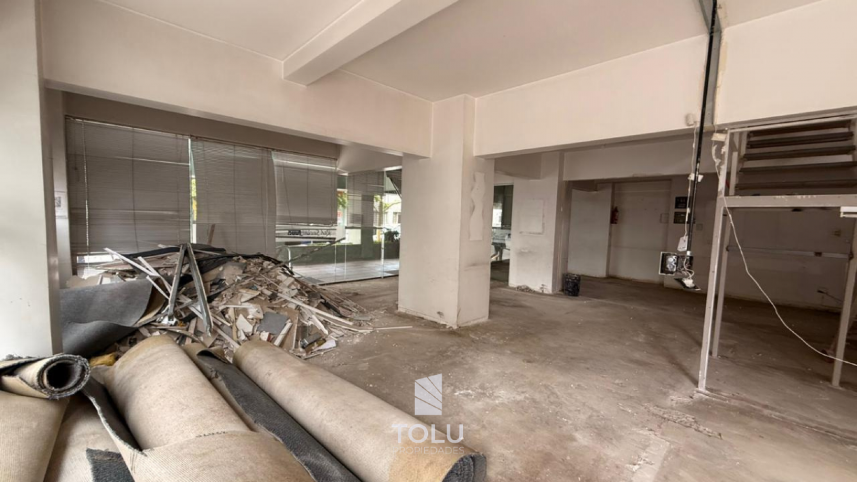 Oficina, Rivadavia 115