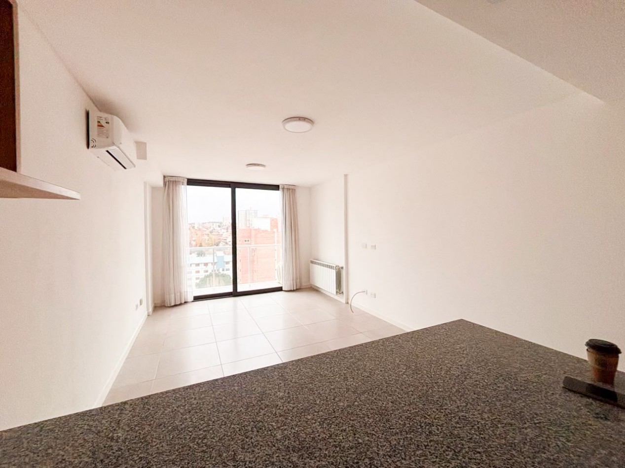 Departamento en alquiler, Roca y Santiago del Estero