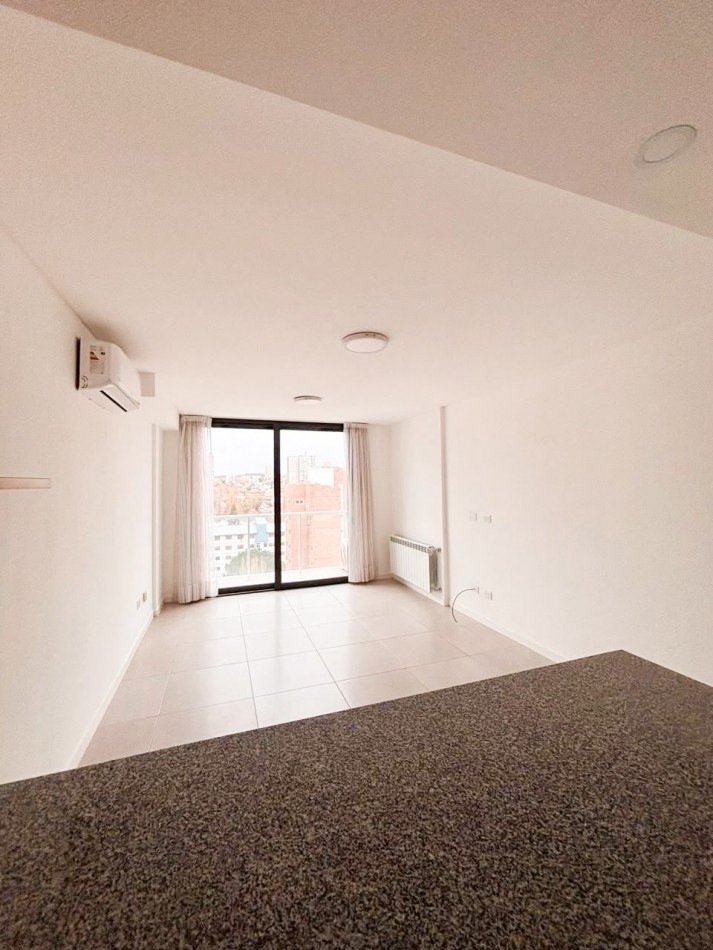 Departamento en alquiler, Roca y Santiago del Estero