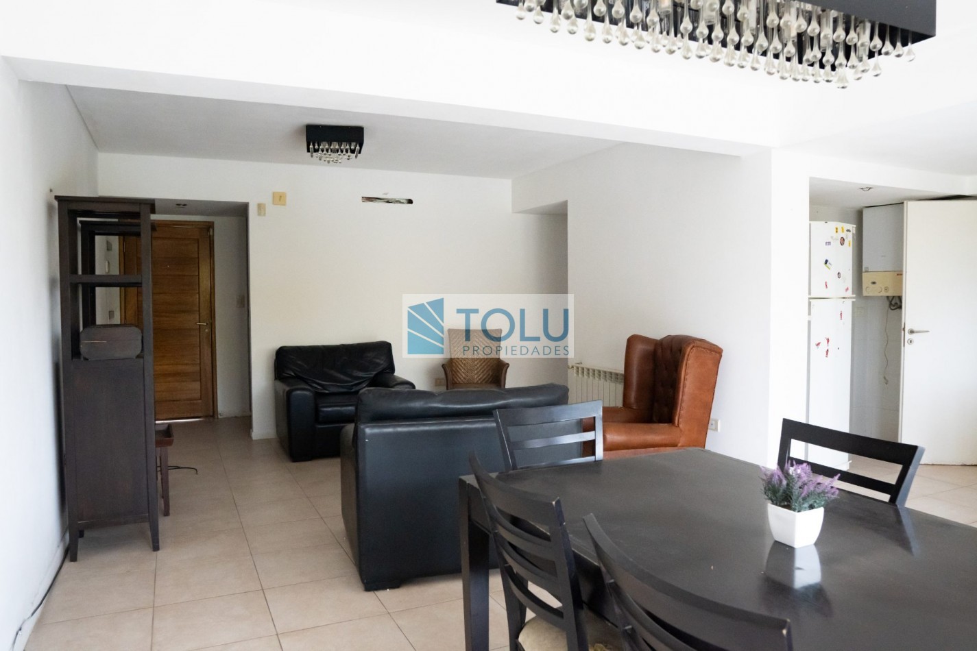 Venta departamento 3 dormitorios y 3 baños Jardines del rey Neuquen