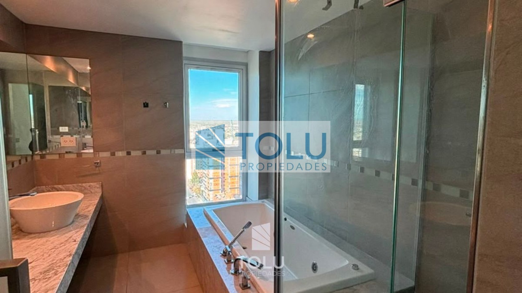 Departamento en torre Garden Tower (Hilton) 