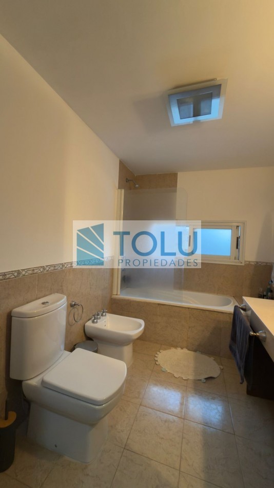 En venta casa 3 dormitorios, barrio cerrado Elementos, Plottier 