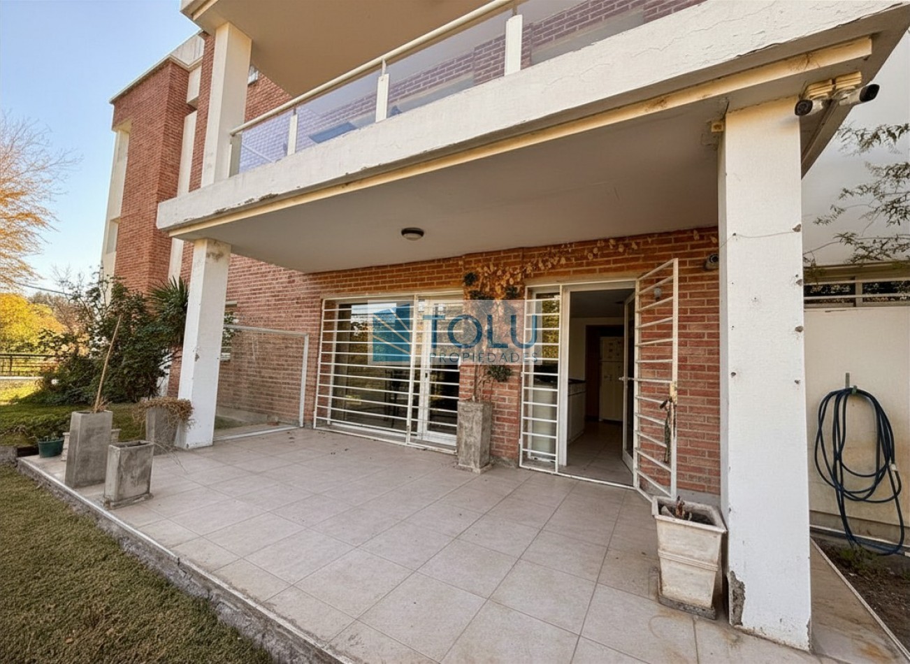 Venta departamento 3 dormitorios y 3 baños Jardines del rey Neuquen