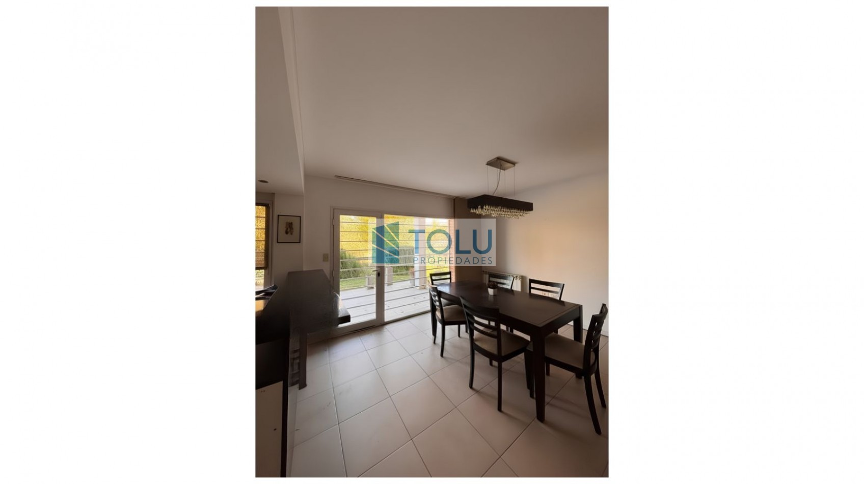 Venta departamento 3 dormitorios y 3 baños Jardines del rey Neuquen