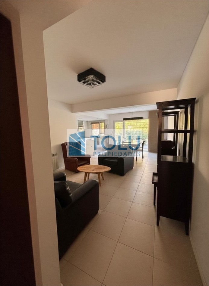 Venta departamento 3 dormitorios y 3 baños Jardines del rey Neuquen