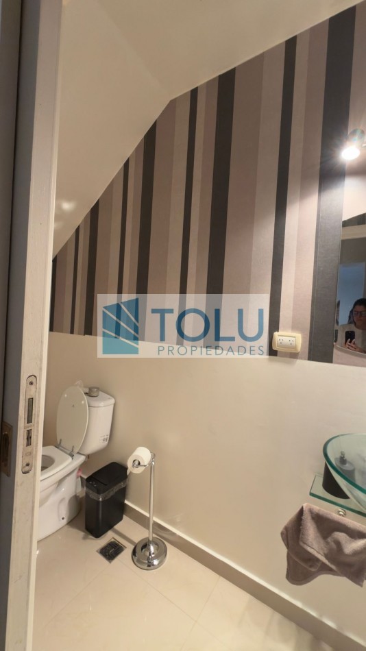 En venta casa 3 dormitorios, barrio cerrado Elementos, Plottier 