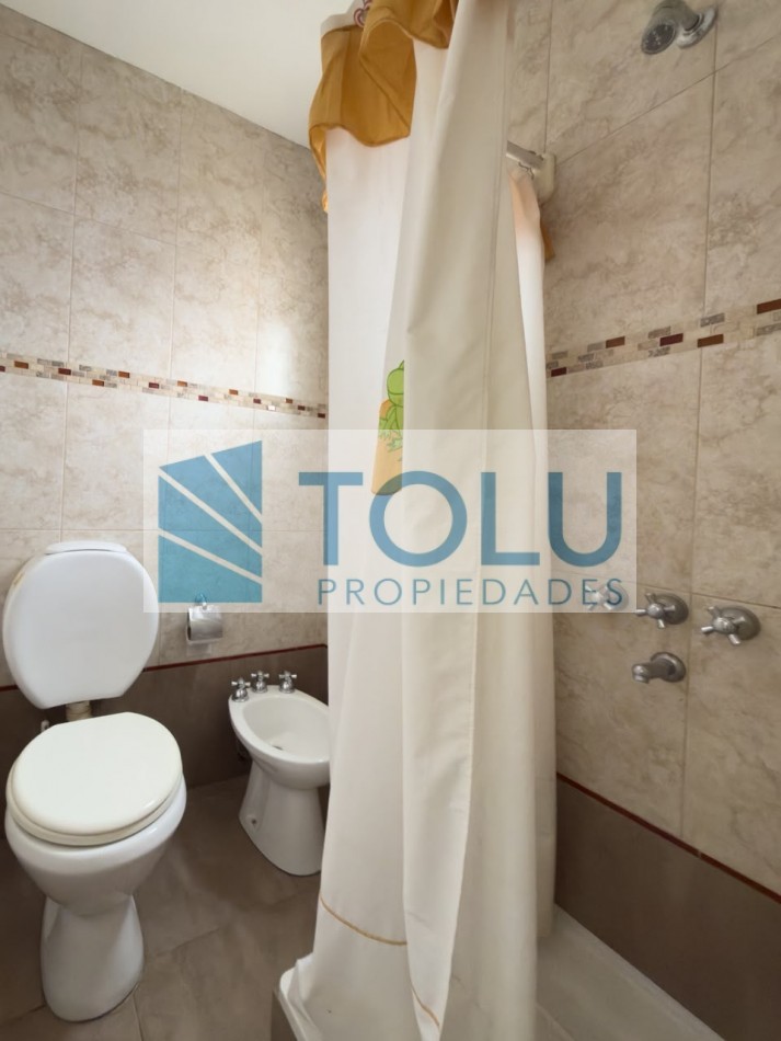 Venta Casa en Plottier Barrio Ecor II- 3 Dormitorios cochera patio