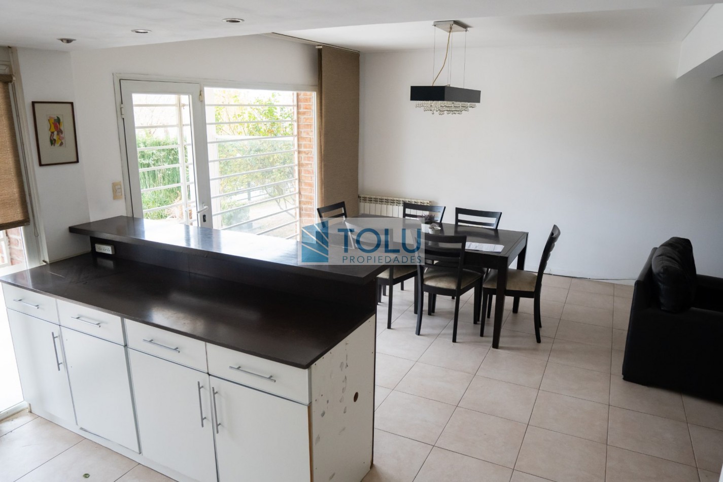 Venta departamento 3 dormitorios y 3 baños Jardines del rey Neuquen