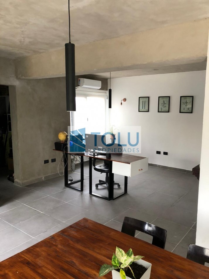 Venta casa 2 dormitorios, B privado los prados 