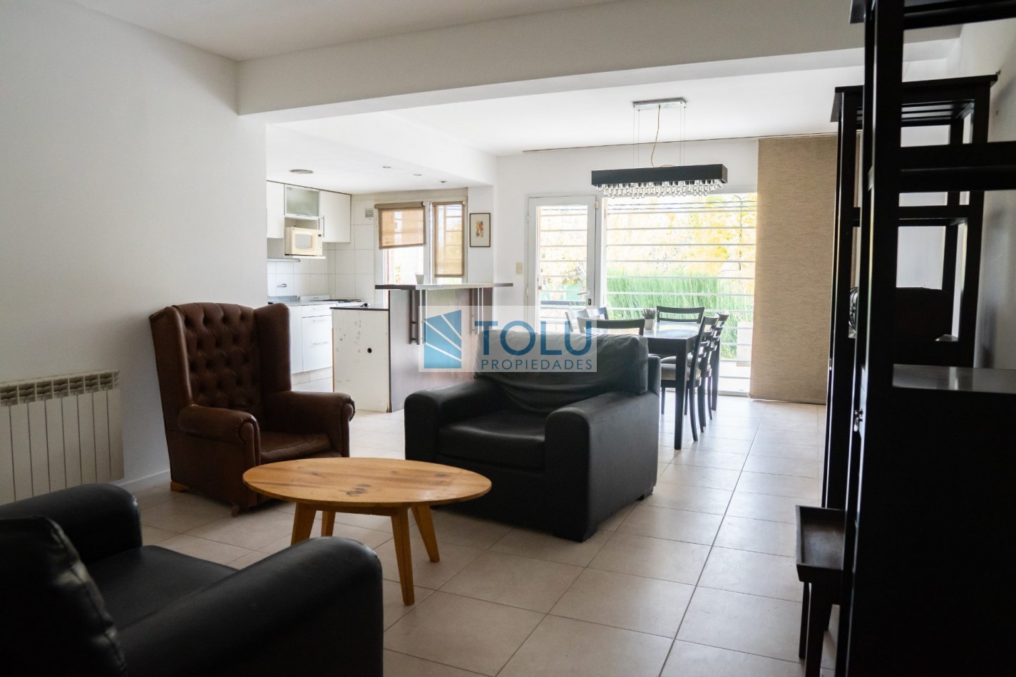Venta departamento 3 dormitorios y 3 baños Jardines del rey Neuquen