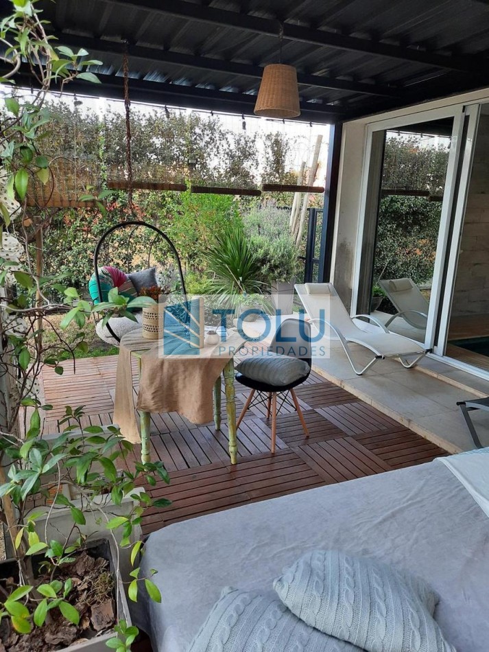 Casa en Venta dos plantas Cipolletti 5 dormitorios y 5 baños - parilla quincho y pileta Manzanar Millenium Cipolletti 