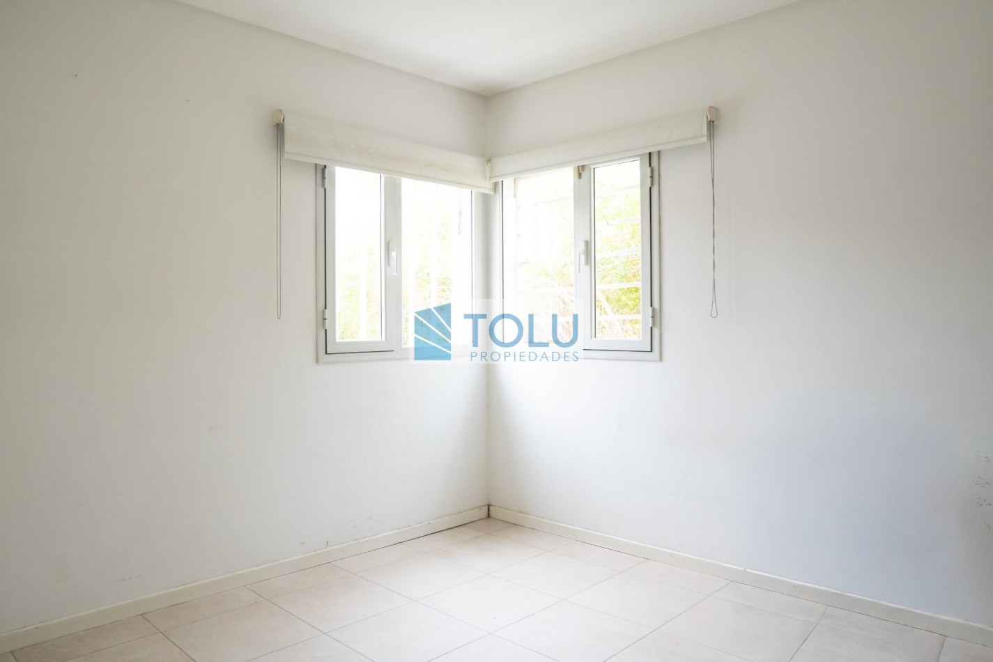 Venta departamento 3 dormitorios y 3 baños Jardines del rey Neuquen