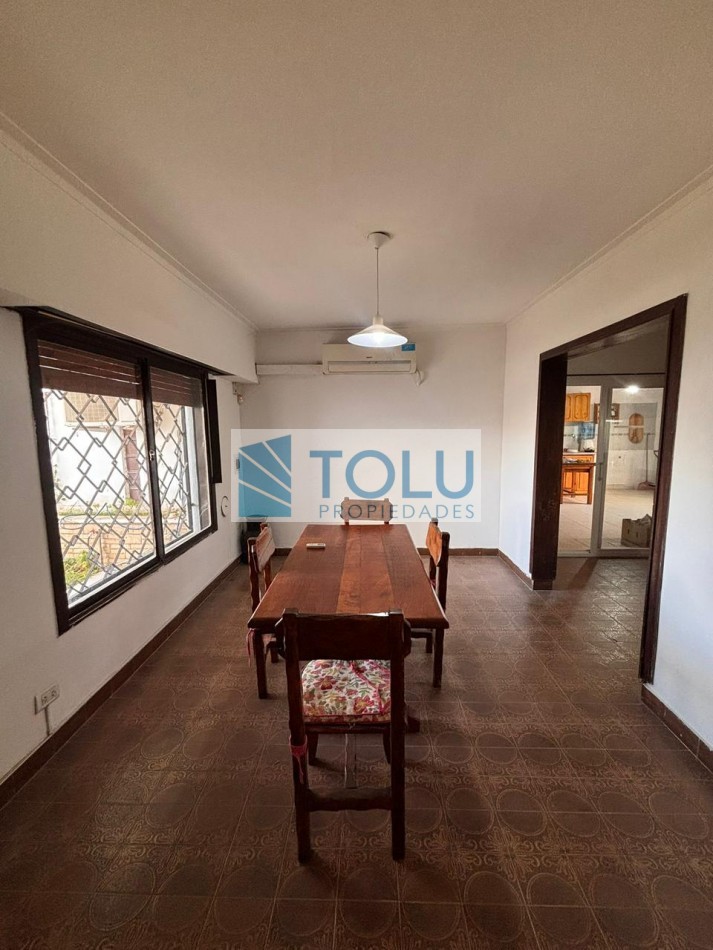 Casa En Venta De 2 Dormitorios Con Patio Y Parrilla - Zona Residencial Neuquen