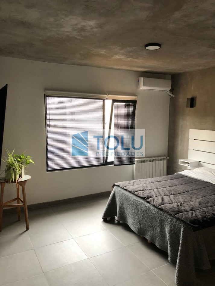Venta casa 2 dormitorios, B privado los prados 