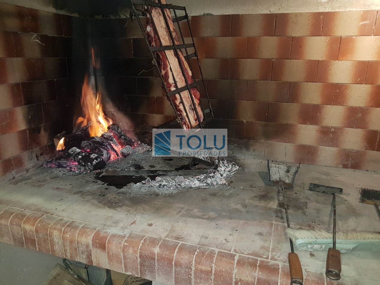 En venta casa 3 dormitorios, barrio cerrado Elementos, Plottier 