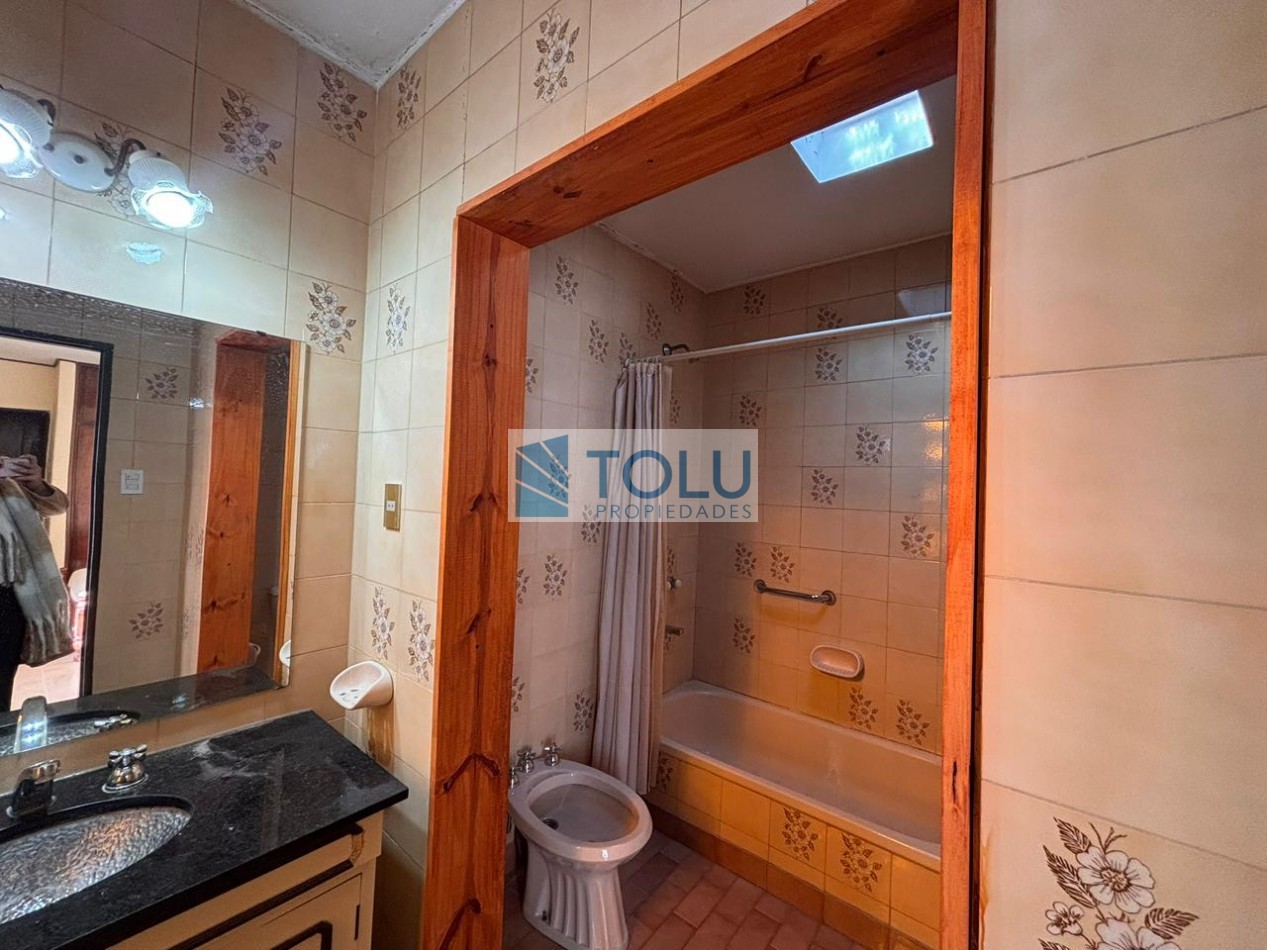 Casa En Venta De 2 Dormitorios Con Patio Y Parrilla - Zona Residencial Neuquen