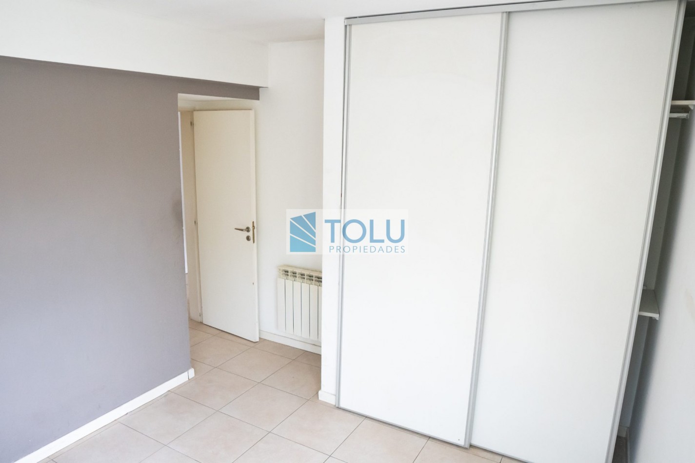 Venta departamento 3 dormitorios y 3 baños Jardines del rey Neuquen