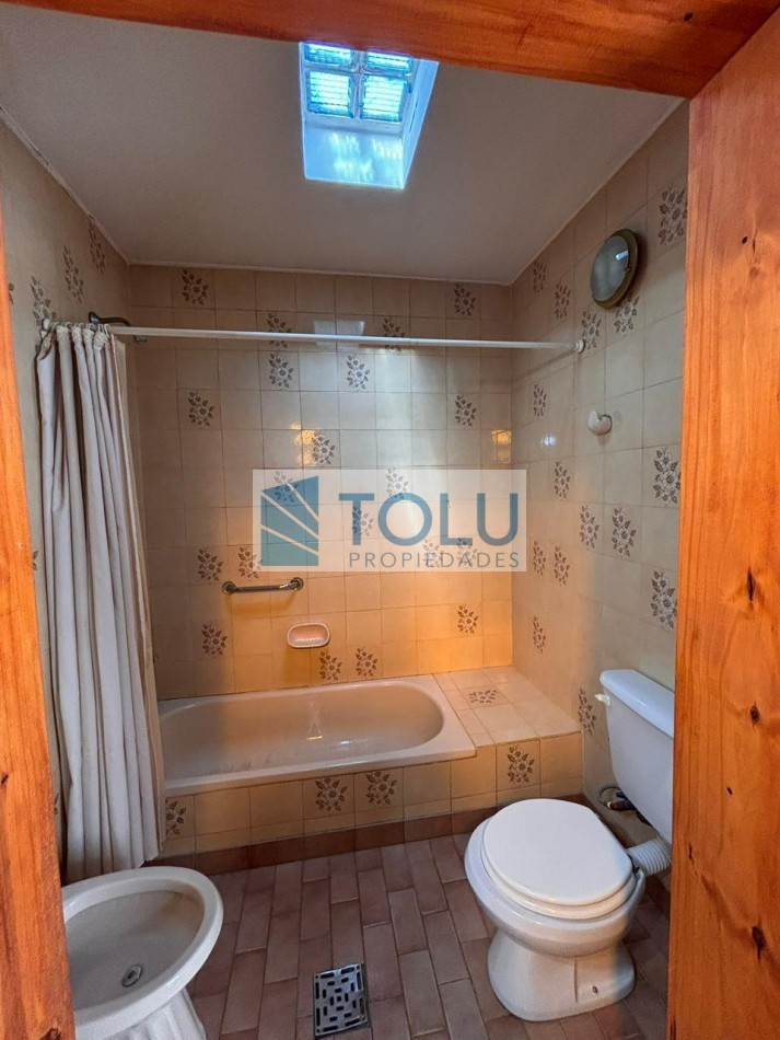 Casa En Venta De 2 Dormitorios Con Patio Y Parrilla - Zona Residencial Neuquen
