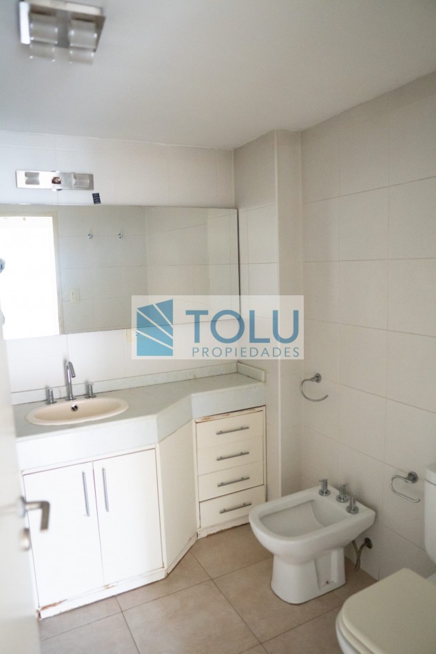 Venta departamento 3 dormitorios y 3 baños Jardines del rey Neuquen
