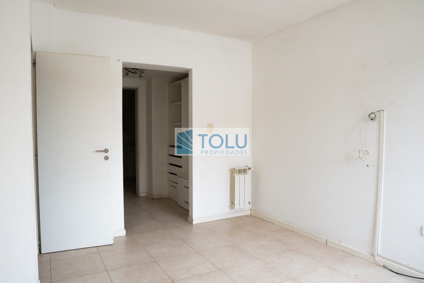 Venta departamento 3 dormitorios y 3 baños Jardines del rey Neuquen
