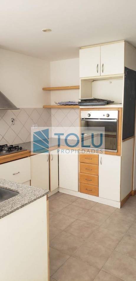 Casa en Venta 4 dormitorios Cipolletti