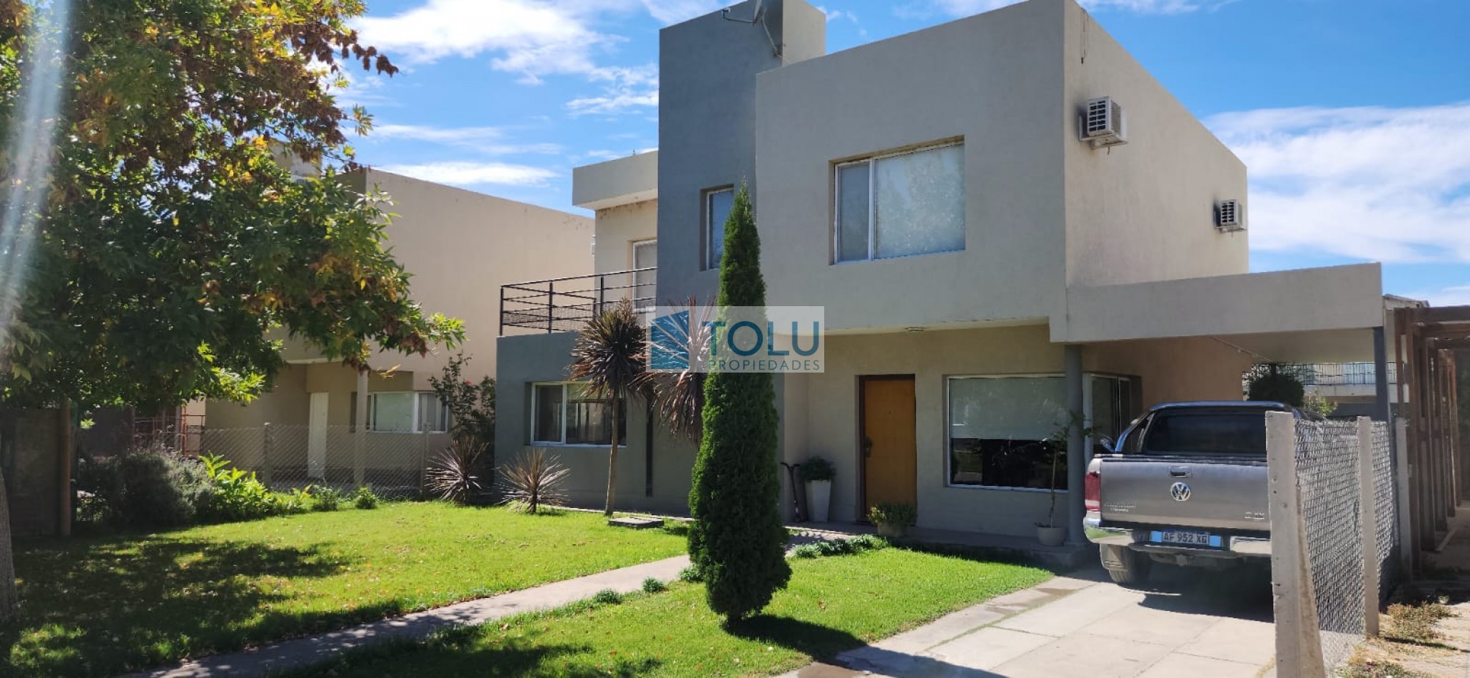 En venta casa 3 dormitorios, barrio cerrado Elementos, Plottier 