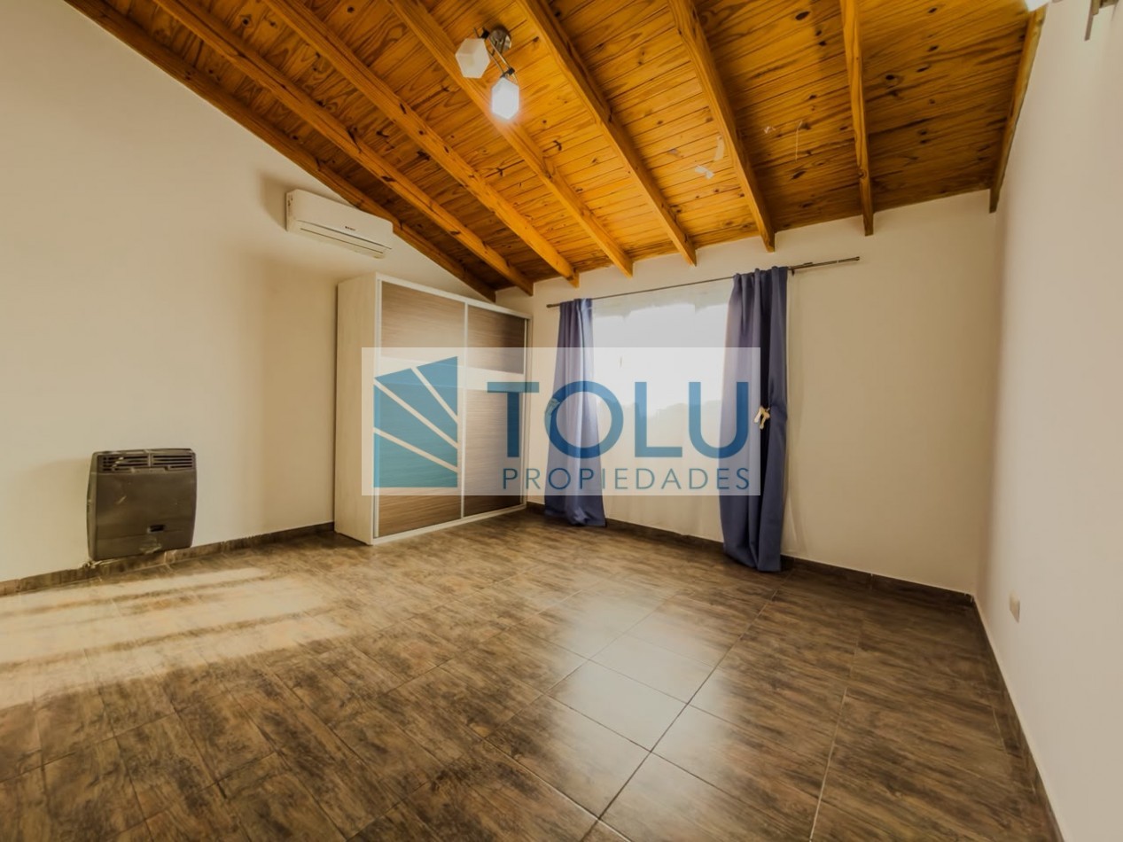 Venta Casa en Plottier Barrio Ecor II- 3 Dormitorios cochera patio