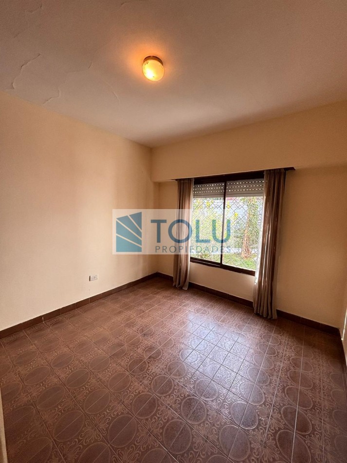 Casa En Venta De 2 Dormitorios Con Patio Y Parrilla - Zona Residencial Neuquen