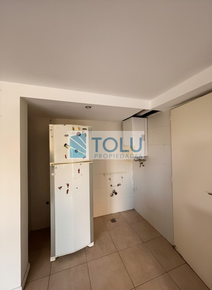 Venta departamento 3 dormitorios y 3 baños Jardines del rey Neuquen