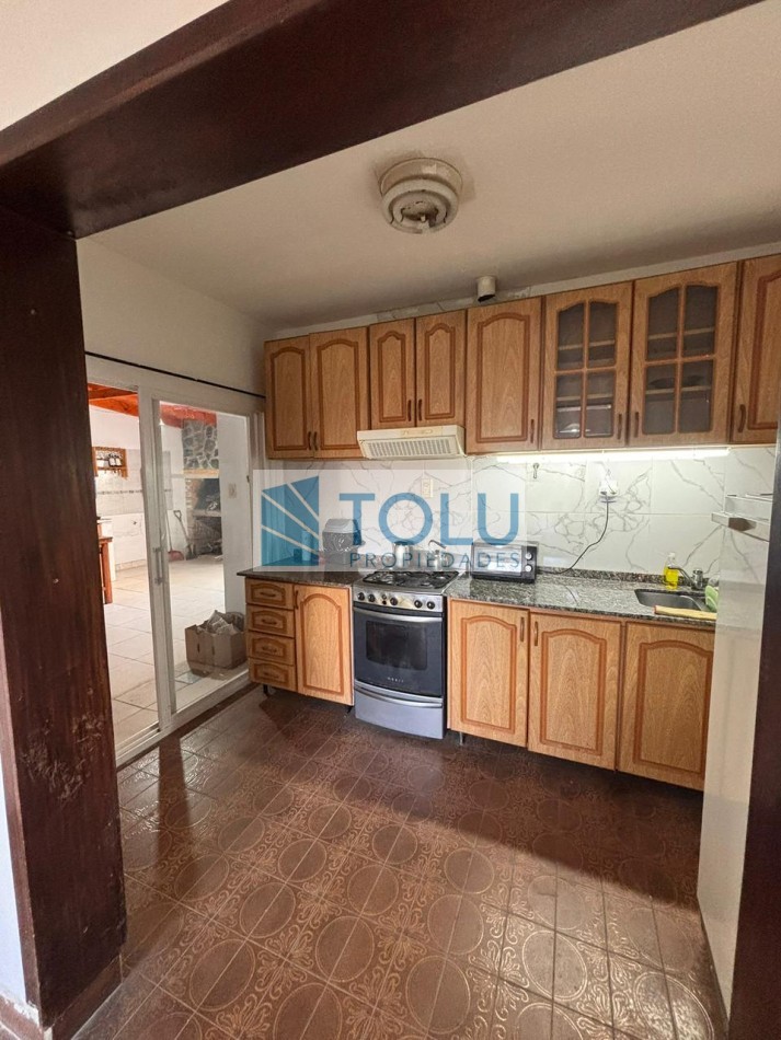 Casa En Venta De 2 Dormitorios Con Patio Y Parrilla - Zona Residencial Neuquen