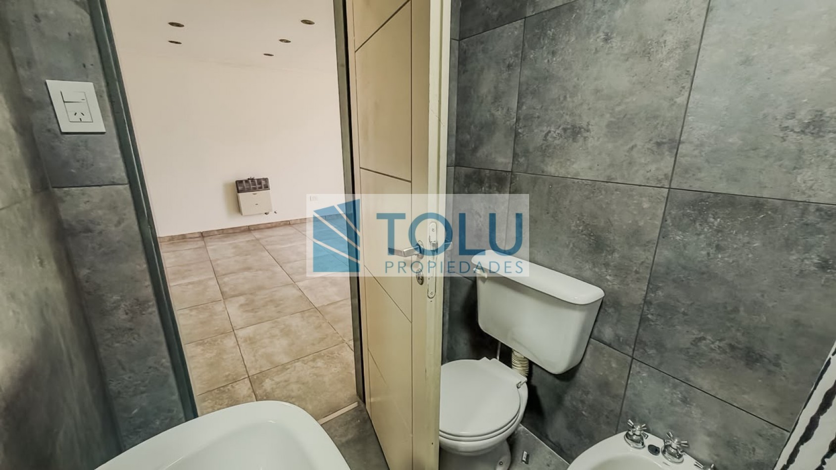 Venta Casa en Plottier Barrio Ecor II- 3 Dormitorios cochera patio