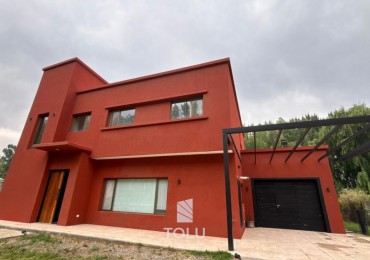 Casa 7 ambientes, laguna Blanca 