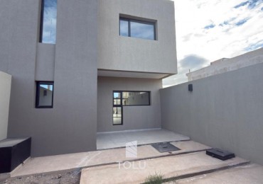 Duplex tierra mansa a estrenar, 5 ambientes 