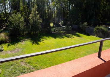 Casa 7 ambientes, laguna Blanca 