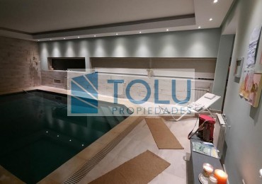 Casa en Venta dos plantas Cipolletti 5 dormitorios y 5 baños - parilla quincho y pileta Manzanar Millenium Cipolletti 